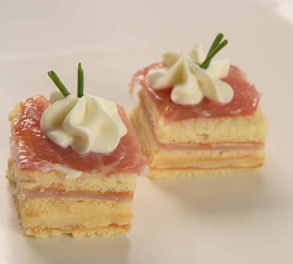 Cubito de jamón, queso y bondiola - 10 unidades