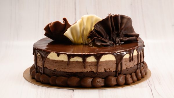 Torta Tres Chocolates (10 a 12 porciones)