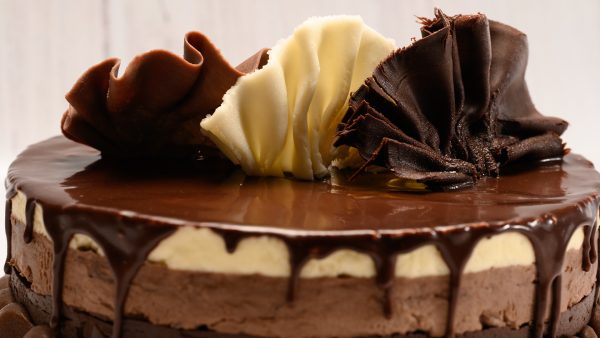 Torta Tres Chocolates (10 a 12 porciones)